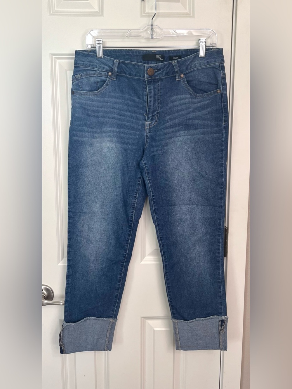1822 Denim Taylor Cuffed Jeans NWOT